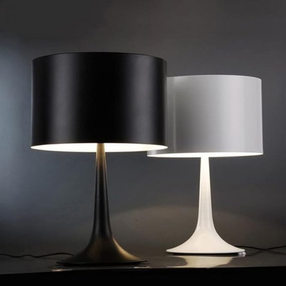 Black Minimalist Metal Warm Tone Table Lamp